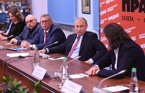 President Putin meets with representatives of Russian mass media and news agencies