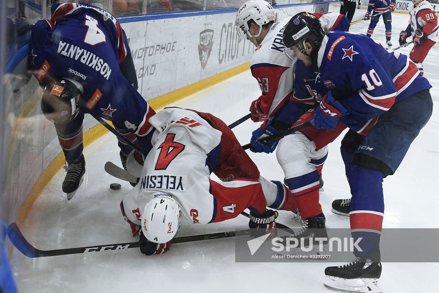 Ice hockey. Kontinental Hockey League. SKA vs. Lokomotiv