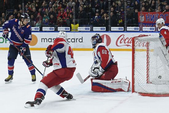 Ice hockey. Kontinental Hockey League. SKA vs. Lokomotiv