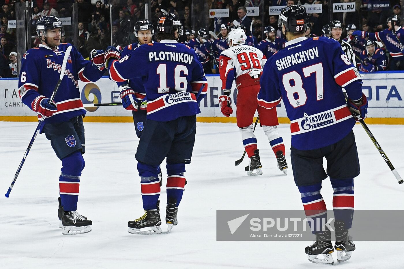 Ice hockey. Kontinental Hockey League. SKA vs. Lokomotiv