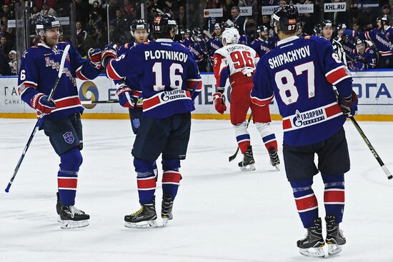 Ice hockey. Kontinental Hockey League. SKA vs. Lokomotiv