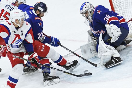 Ice hockey. Kontinental Hockey League. SKA vs. Lokomotiv