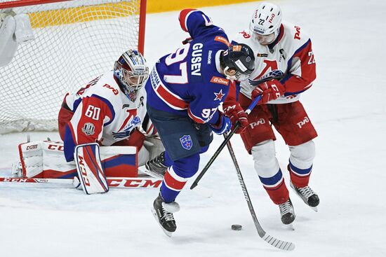 Ice hockey. Kontinental Hockey League. SKA vs. Lokomotiv