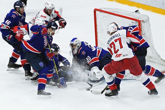 Ice hockey. Kontinental Hockey League. SKA vs. Lokomotiv