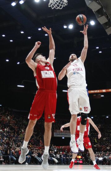 Basketball. EuroLeague. Olimpia vs. CSKA