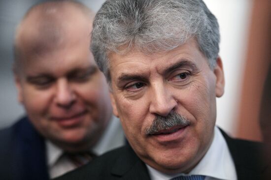 Pavel Grudinin registers as presidential candidate