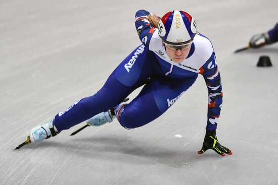 European Short Track Speed Skating Championships. Qualifications
