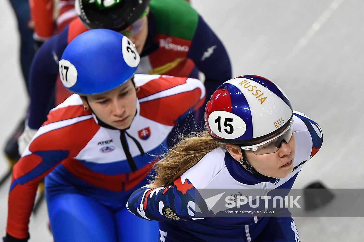 European Short Track Speed Skating Championships. Qualifications