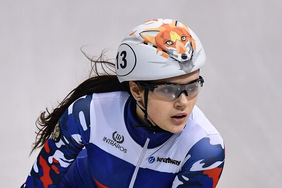 European Short Track Speed Skating Championships. Qualifications