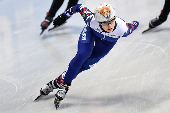 European Short Track Speed Skating Championships. Qualifications