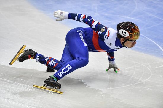 European Short Track Speed Skating Championships. Qualifications