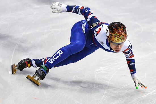 European Short Track Speed Skating Championships. Qualifications