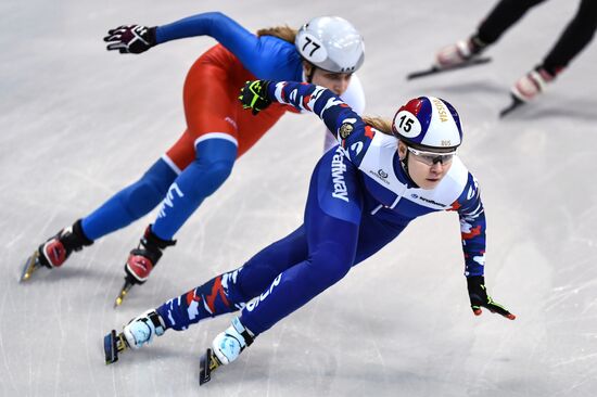 European Short Track Speed Skating Championships. Qualifications