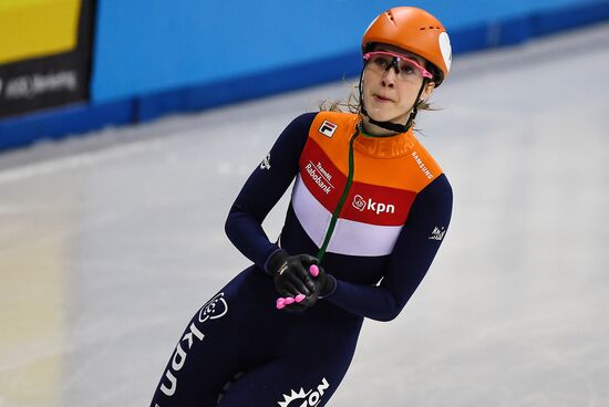 European Short Track Speed Skating Championships. Qualifications
