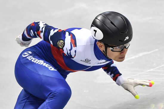 European Short Track Speed Skating Championships. Qualifications