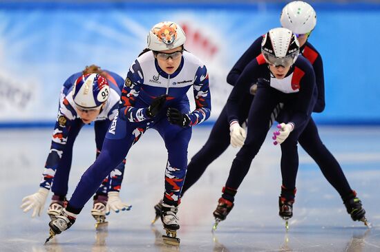 European Short Track Speed Skating Championships. Qualifications