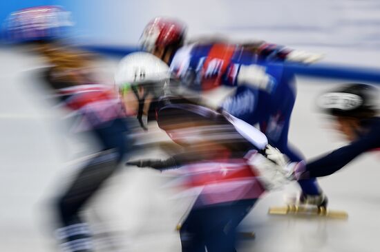 European Short Track Speed Skating Championships. Qualifications