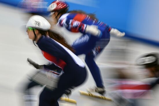 European Short Track Speed Skating Championships. Qualifications
