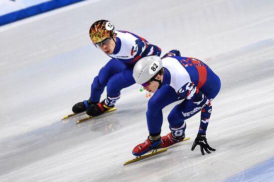 European Short Track Speed Skating Championships. Qualifications