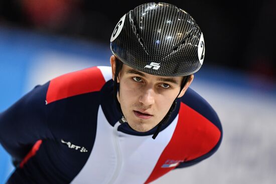 European Short Track Speed Skating Championships. Qualifications