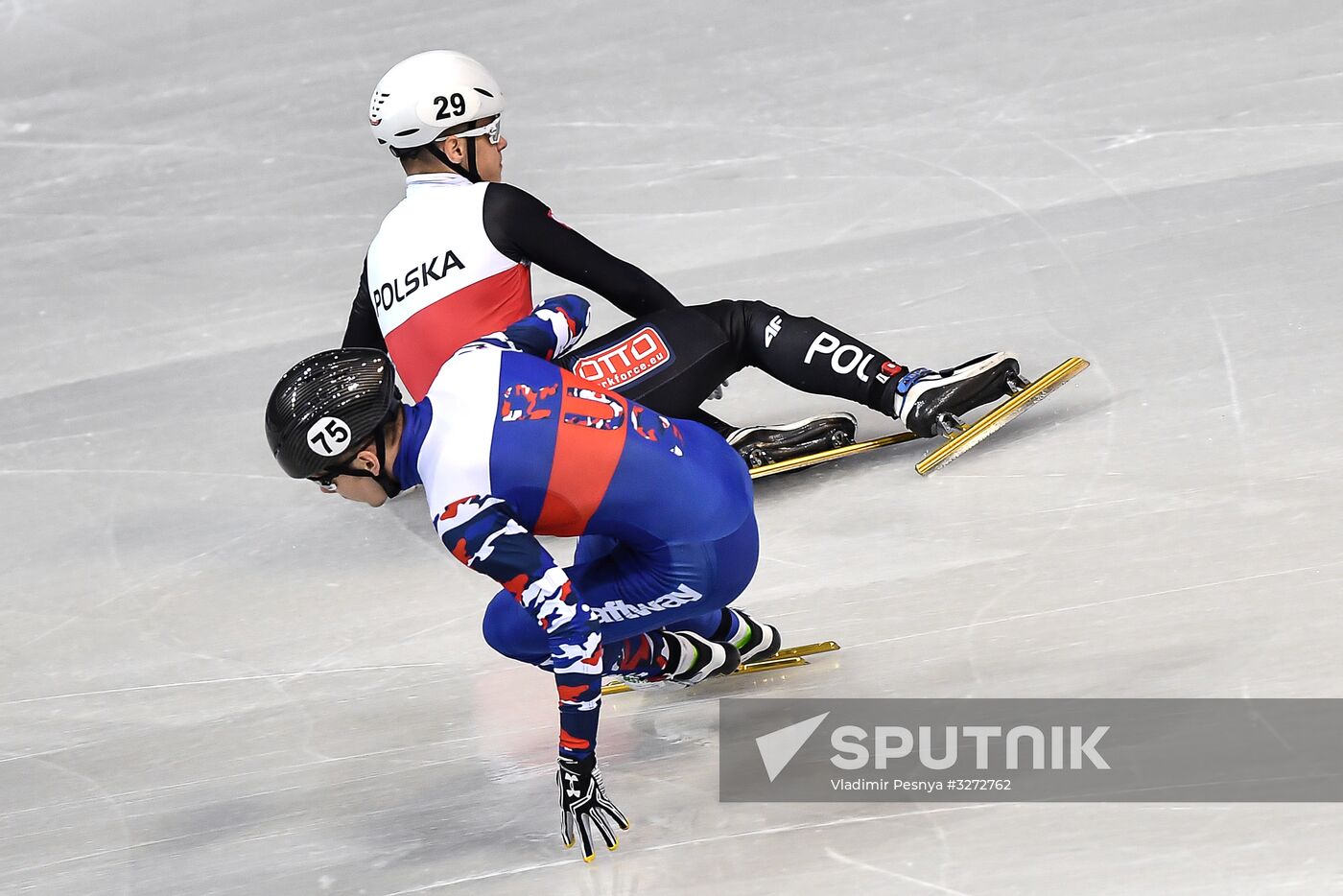 European Short Track Speed Skating Championships. Qualifications