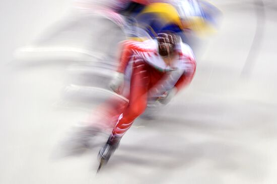 European Short Track Speed Skating Championships. Qualifications