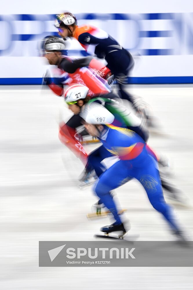 European Short Track Speed Skating Championships. Qualifications