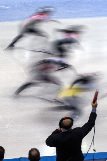 European Short Track Speed Skating Championships. Qualifications