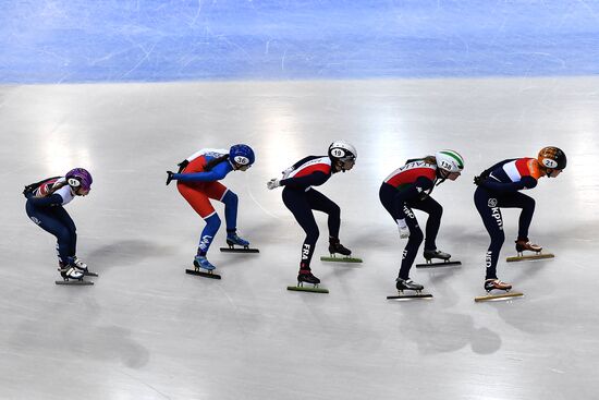 European Short Track Speed Skating Championships. Qualifications