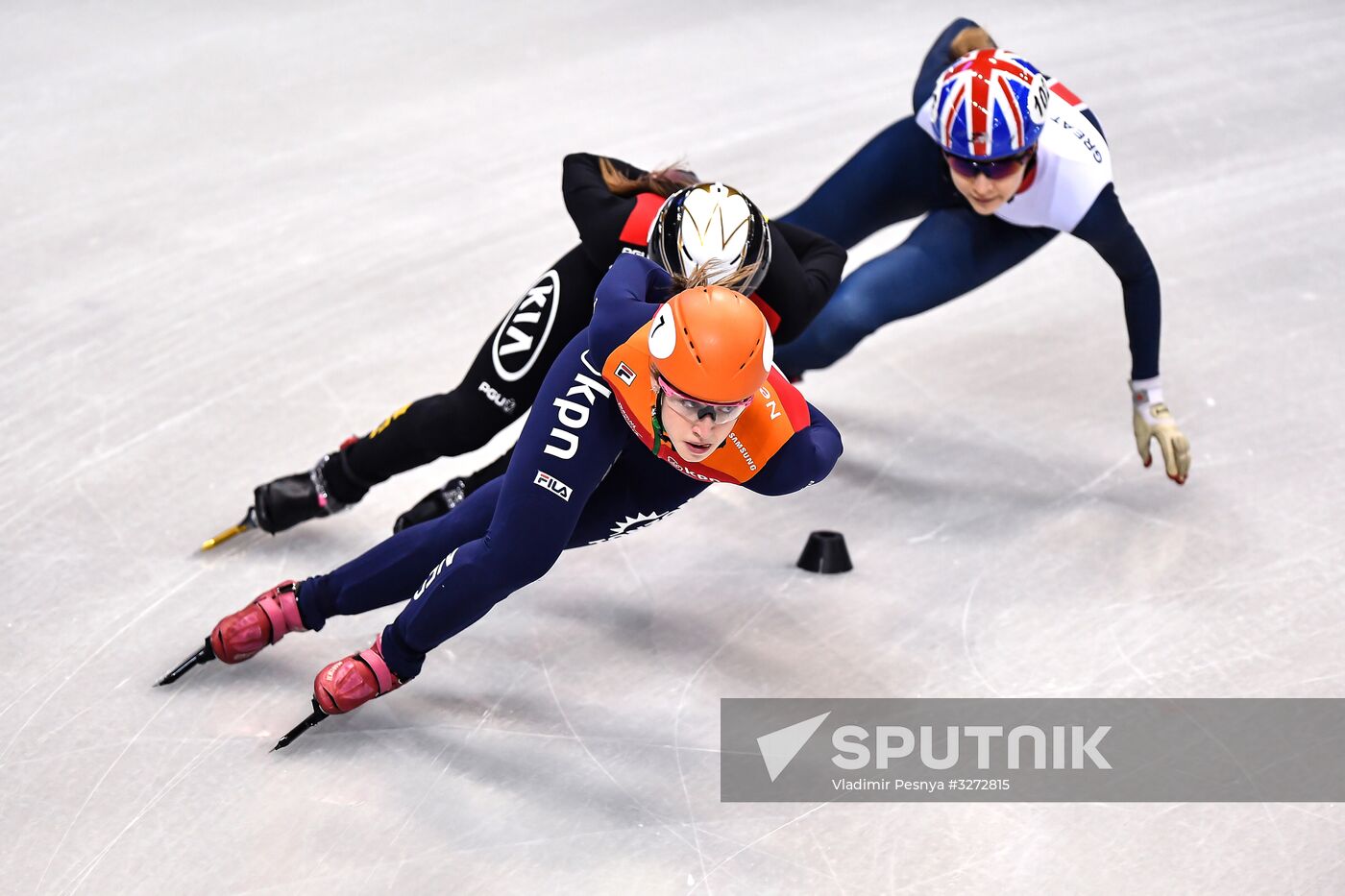 European Short Track Speed Skating Championships. Qualifications