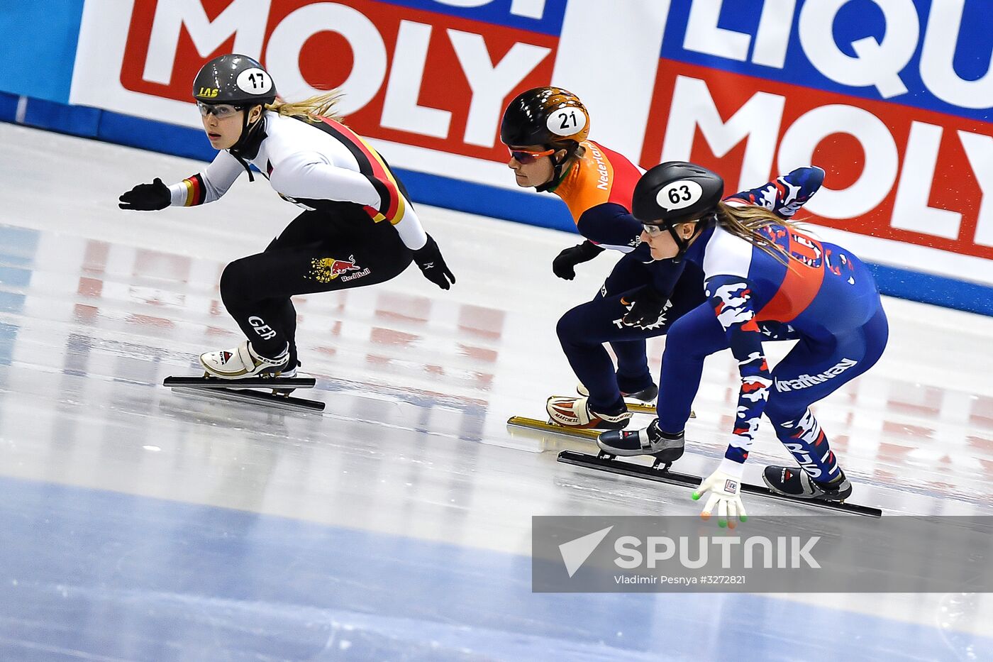 European Short Track Speed Skating Championships. Qualifications