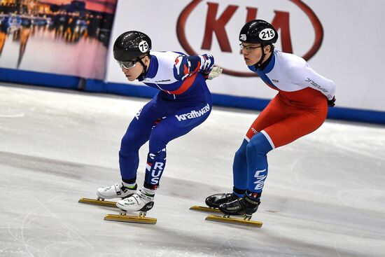 European Short Track Speed Skating Championships. Qualifications