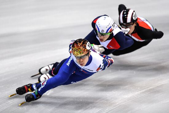 European Short Track Speed Skating Championships. Qualifications