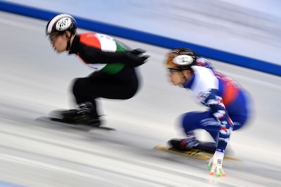 European Short Track Speed Skating Championships. Qualifications