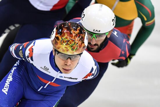 European Short Track Speed Skating Championships. Qualifications
