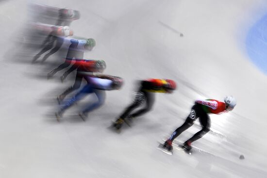 European Short Track Speed Skating Championships. Qualifications