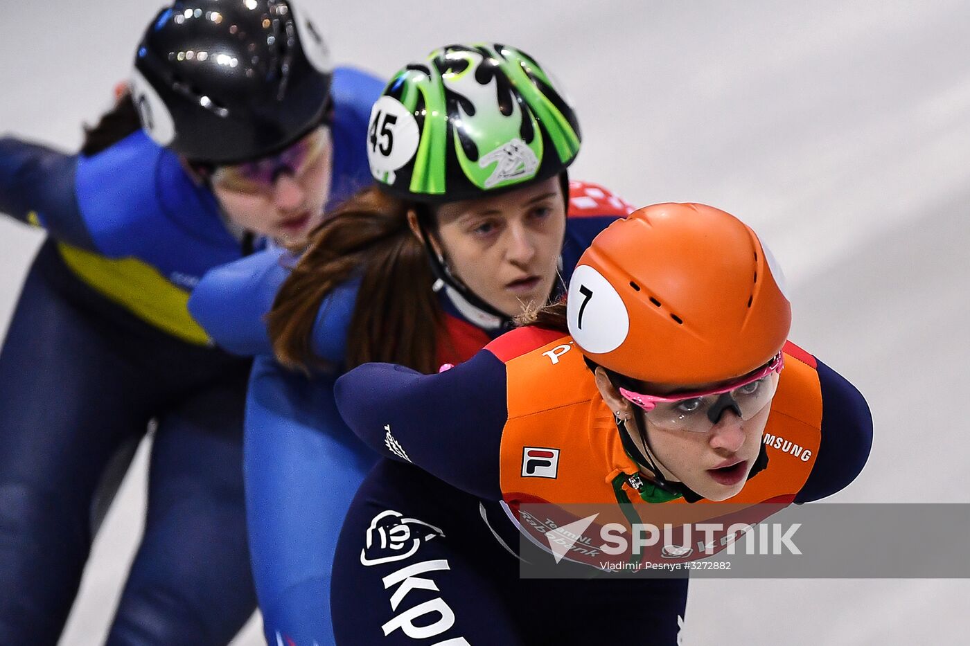 European Short Track Speed Skating Championships. Qualifications