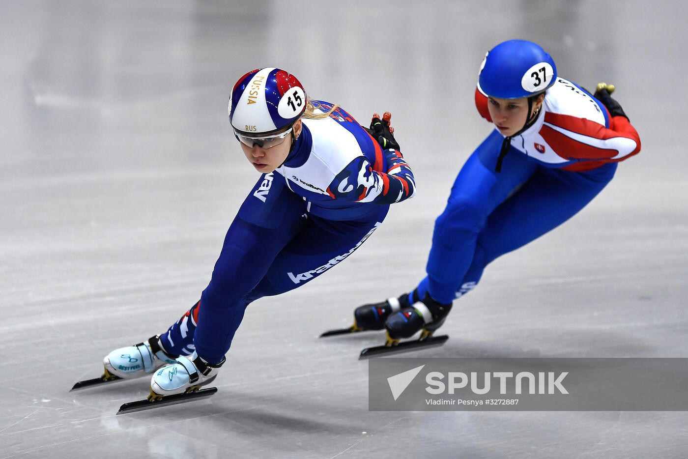 European Short Track Speed Skating Championships. Qualifications
