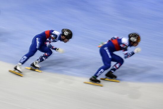 European Short Track Speed Skating Championships. Qualifications