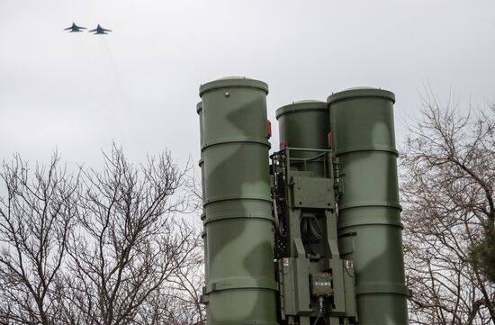S-400 Triumf anti-air missile system enters service in Sevastopol