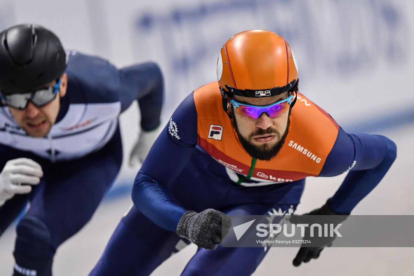 European Short Track Speed Skating Championships. Qualifications