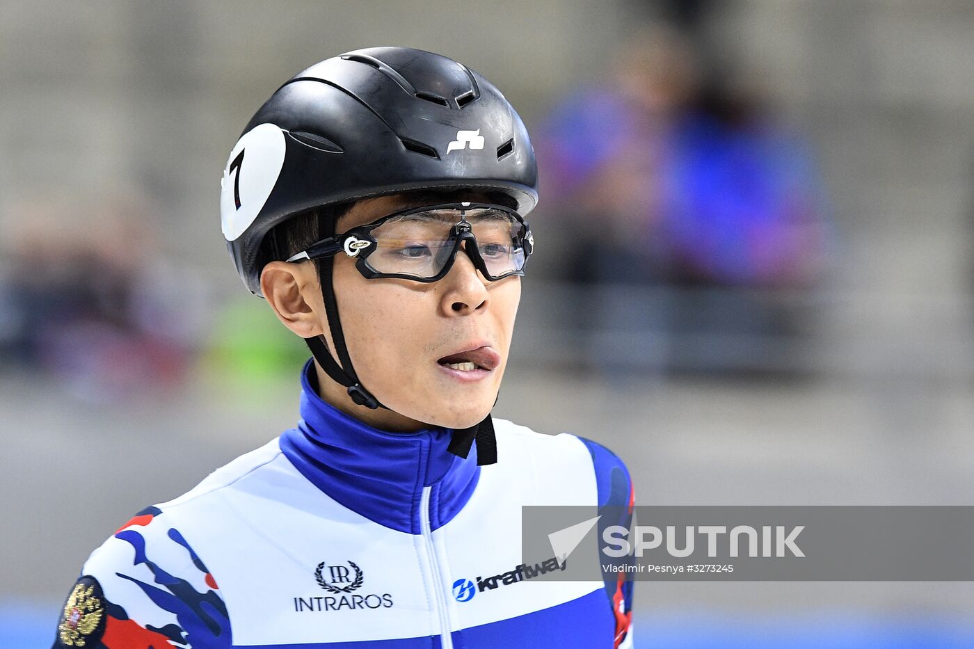 European Short Track Speed Skating Championships. Qualifications