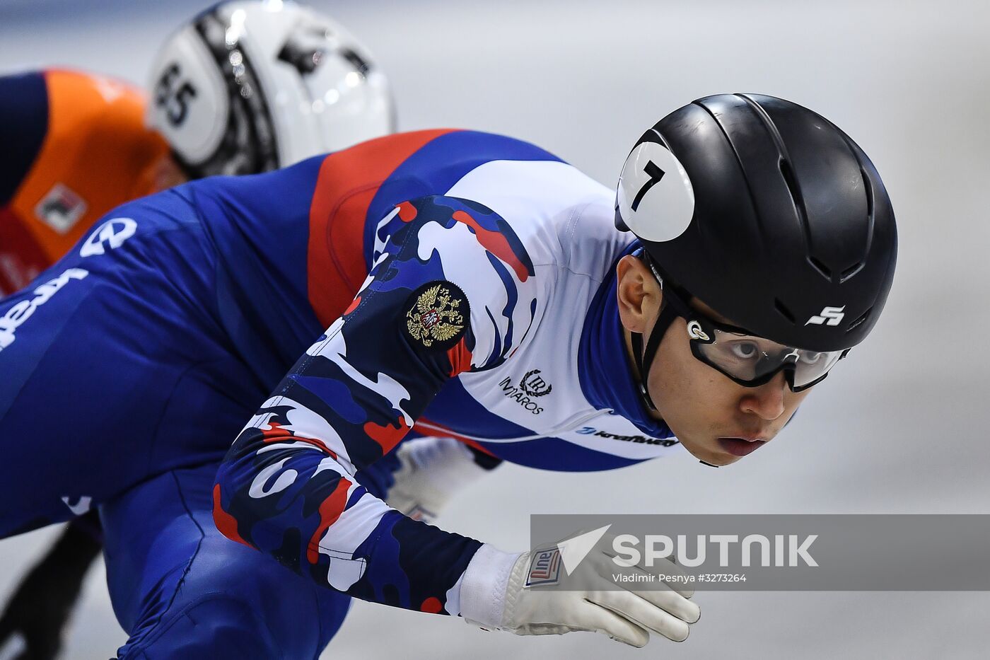 European Short Track Speed Skating Championships. Qualifications