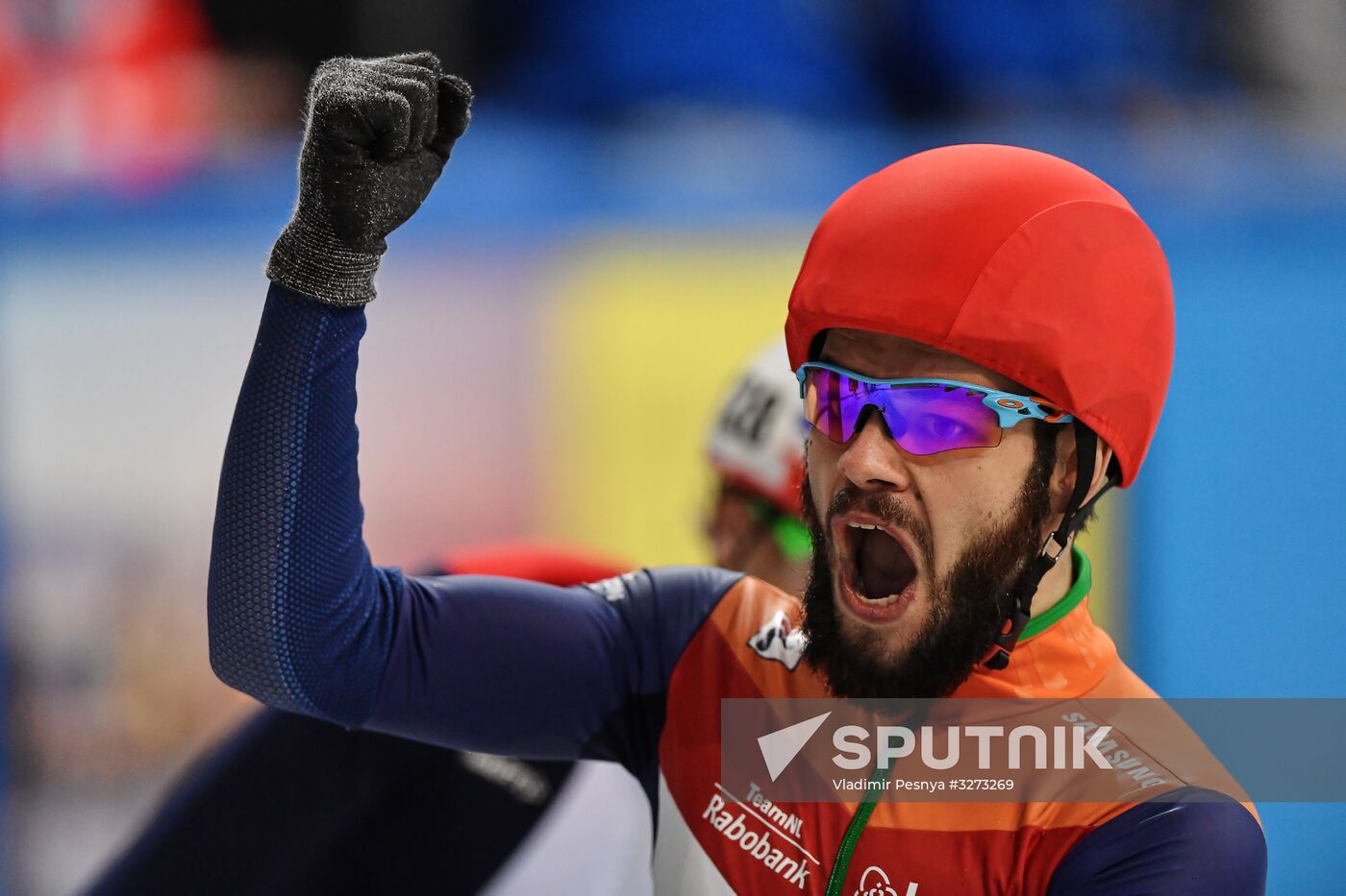 European Short Track Speed Skating Championships. Qualifications