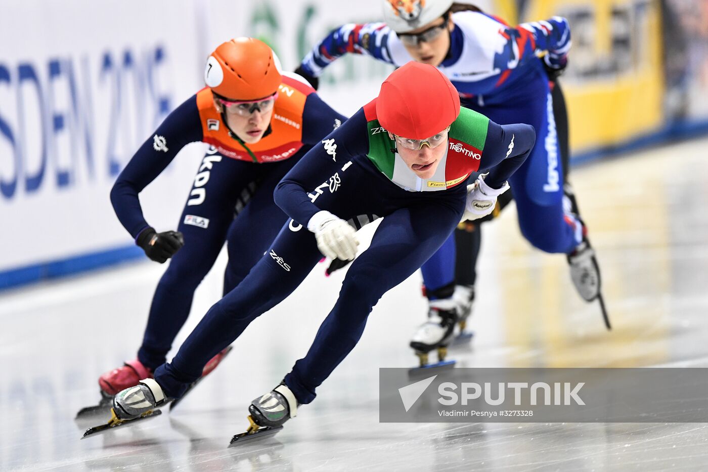 European Short Track Speed Skating Championships. Qualifications