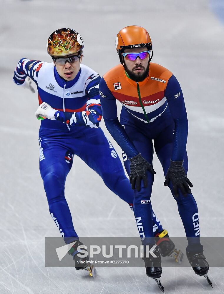 European Short Track Speed Skating Championships. Day one