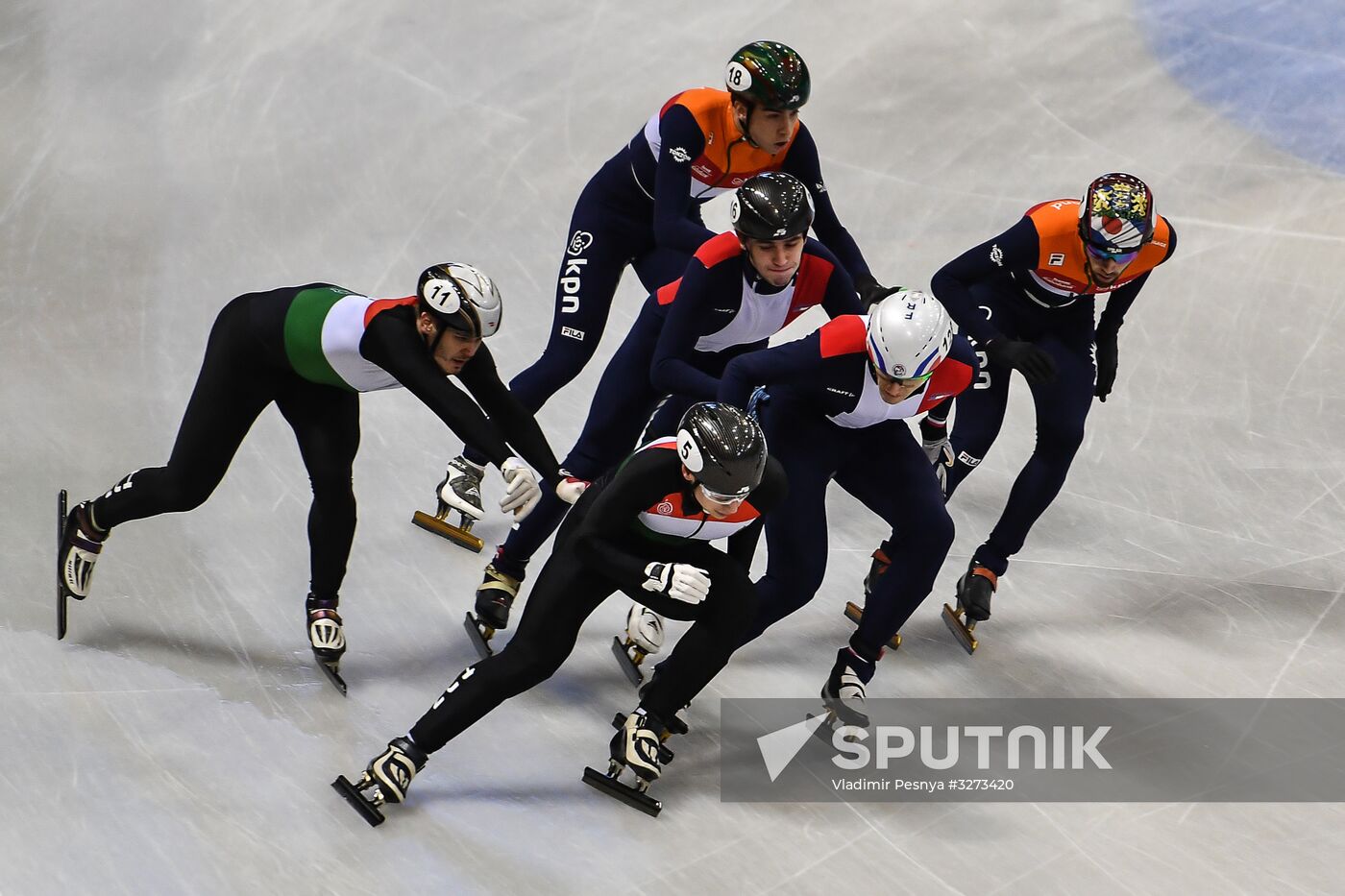 European Short Track Speed Skating Championships. Day one