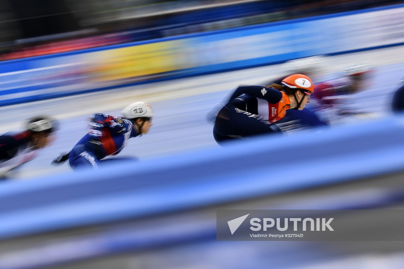 European Short Track Speed Skating Championships. Qualifications