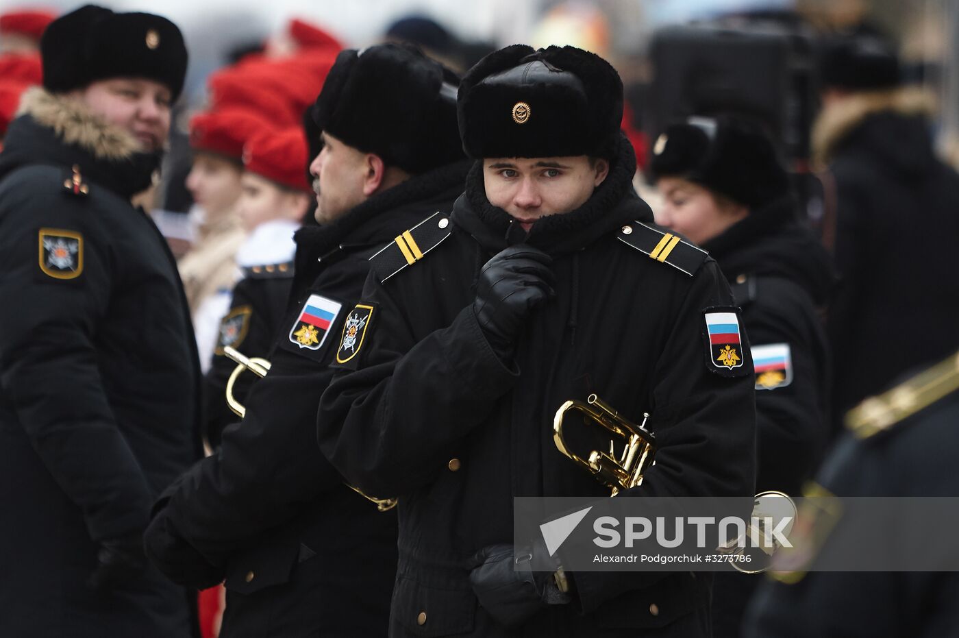 Soobrazitelny and Boiky corvettes meet at Baltiysk port