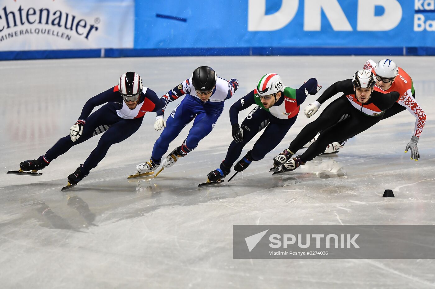 European Short Track Speed Skating Championships. Day Two